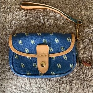 Dooney & Burke Wristlet